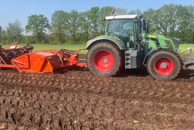 Ploegen en egaliseren